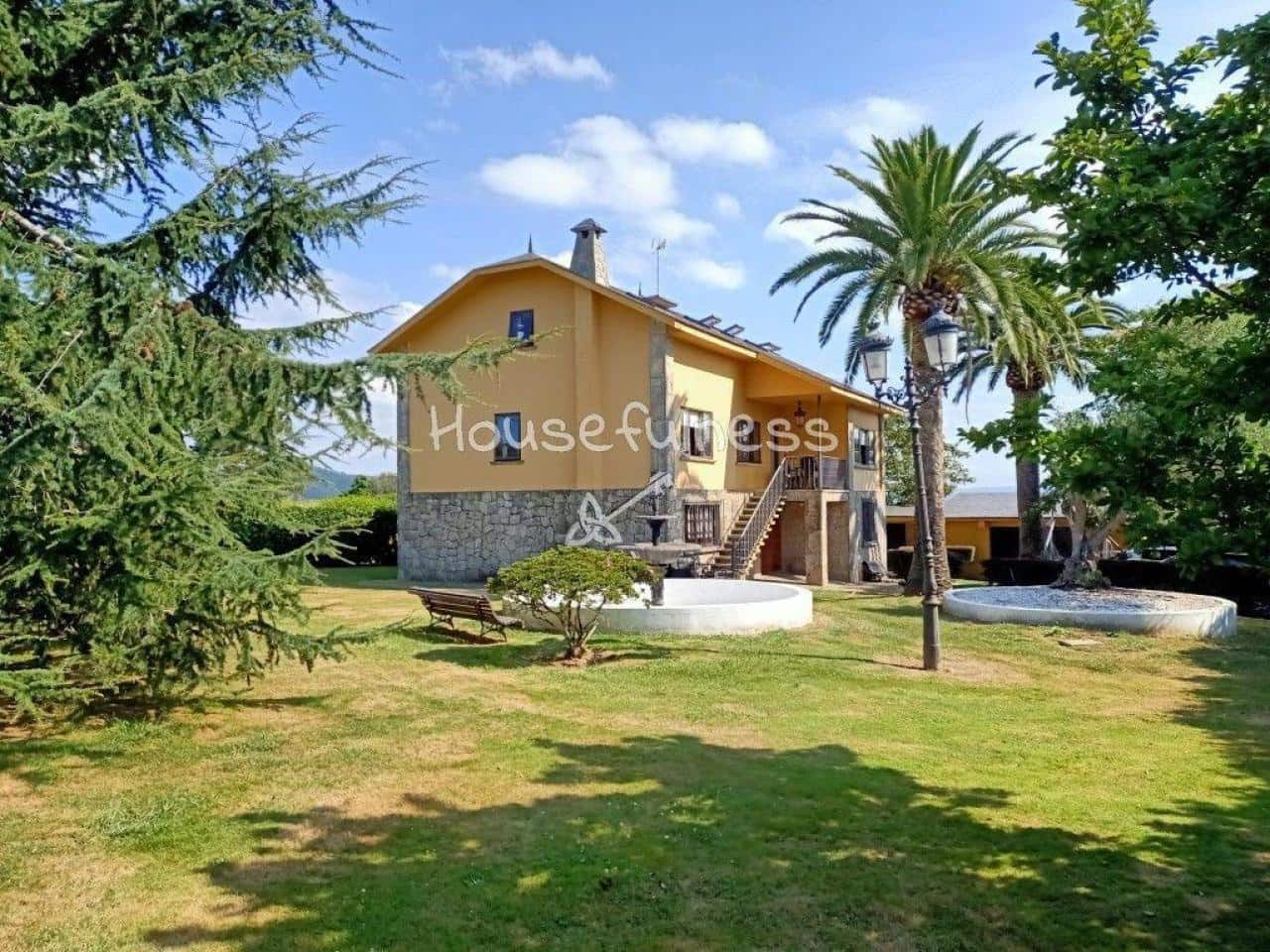 5 camera da letto Villa in vendita in Ferrol con garage - 450.000 € (Rif: 9570411)