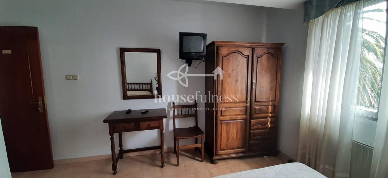 15 slaapkamer Villa te koop in Naron - € 500.000 (Ref: 9570413)