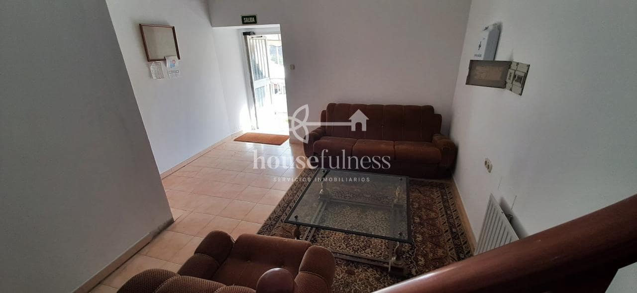 15 slaapkamer Villa te koop in Naron - € 500.000 (Ref: 9570413)