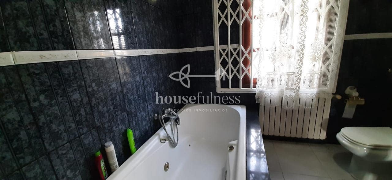 15 slaapkamer Villa te koop in Naron - € 500.000 (Ref: 9570413)