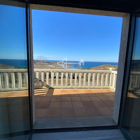 3 sypialnia Willa na sprzedaż w Pantin, Valdoviño z basenem garażem - 450 000 € (Ref: 9570416)