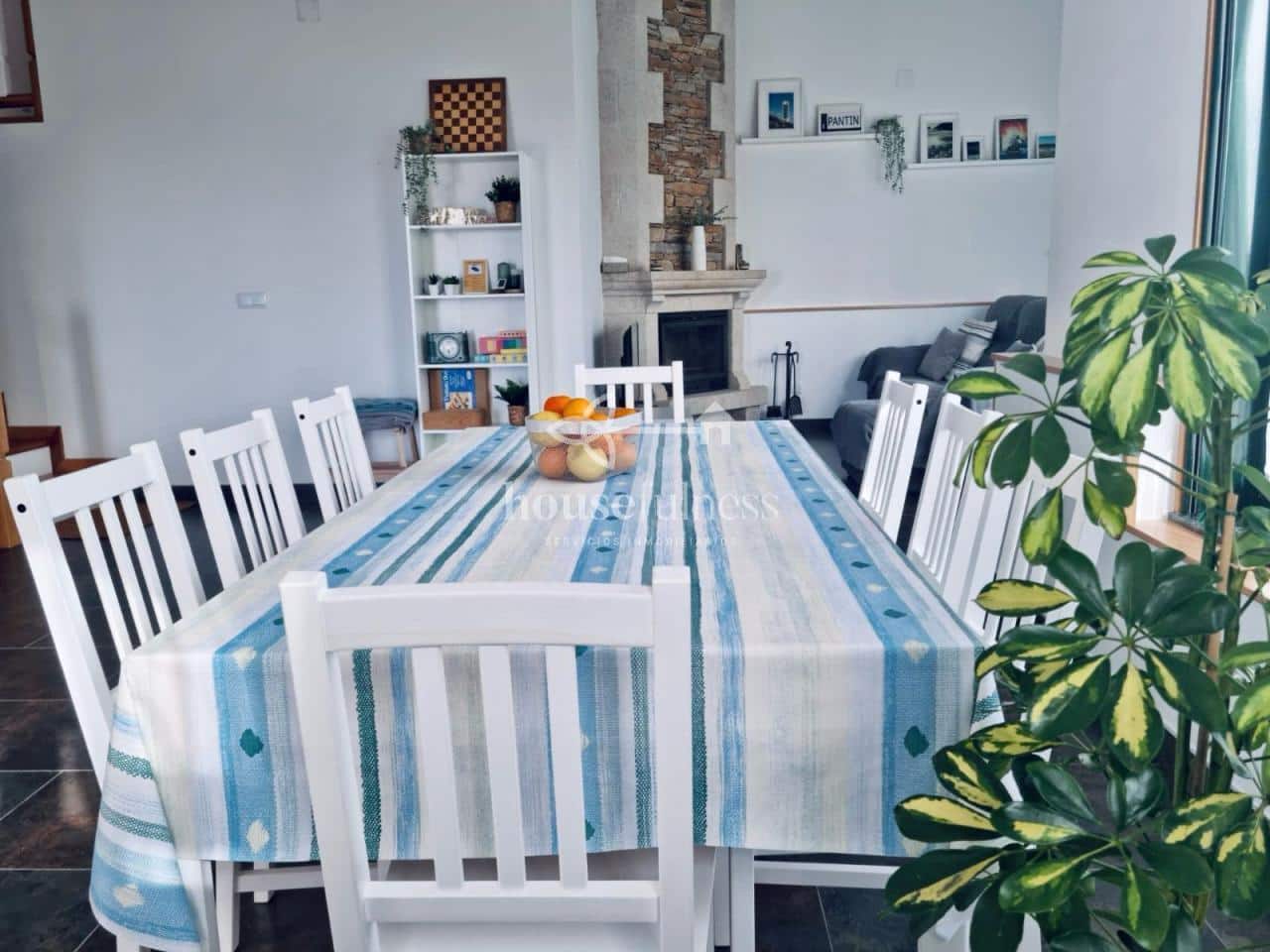 3 slaapkamer Villa te koop in Pantin met zwembad garage - € 450.000 (Ref: 9570416)