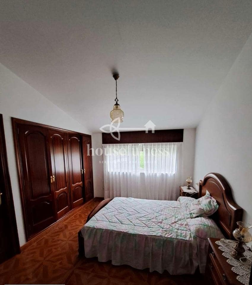 7 sovrum Hus till salu i Mino med garage - 570 000 € (Ref: 9570418)