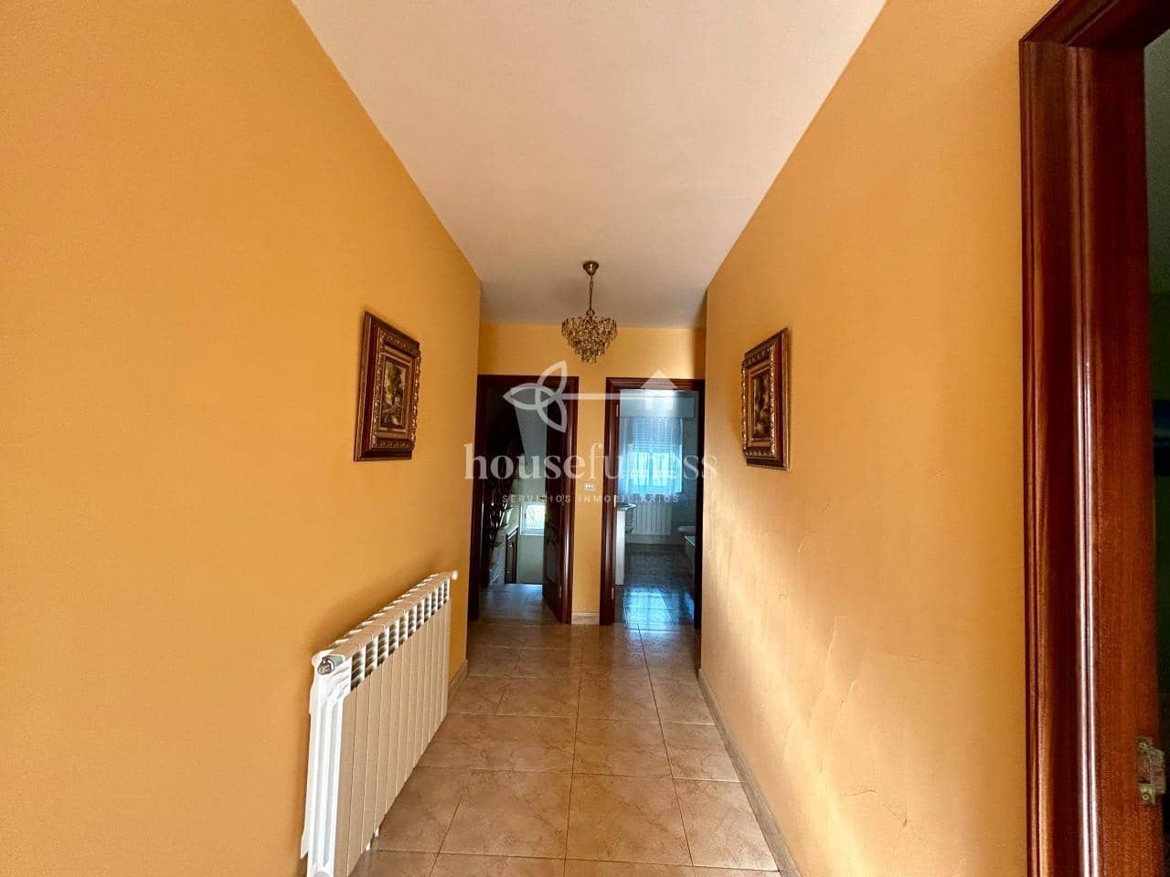 7 sovrum Hus till salu i Mino med garage - 570 000 € (Ref: 9570418)