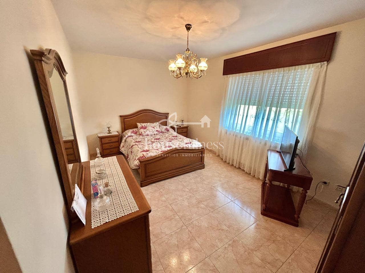 7 sovrum Hus till salu i Mino med garage - 570 000 € (Ref: 9570418)