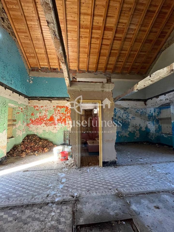 Casa in vendita in Fene con garage - 130.000 € (Rif: 9570419)