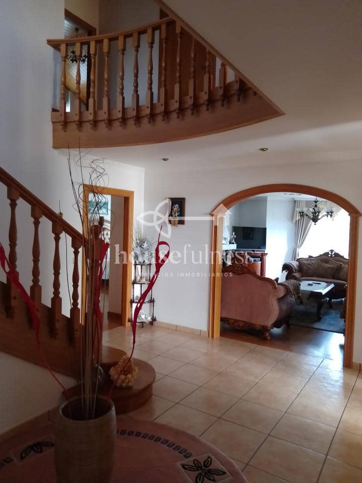 5 slaapkamer Finca/Landhuis te koop in Naron met garage - € 499.000 (Ref: 9570420)