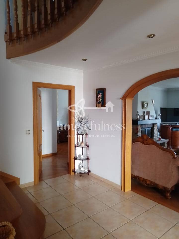 5 slaapkamer Finca/Landhuis te koop in Naron met garage - € 499.000 (Ref: 9570420)