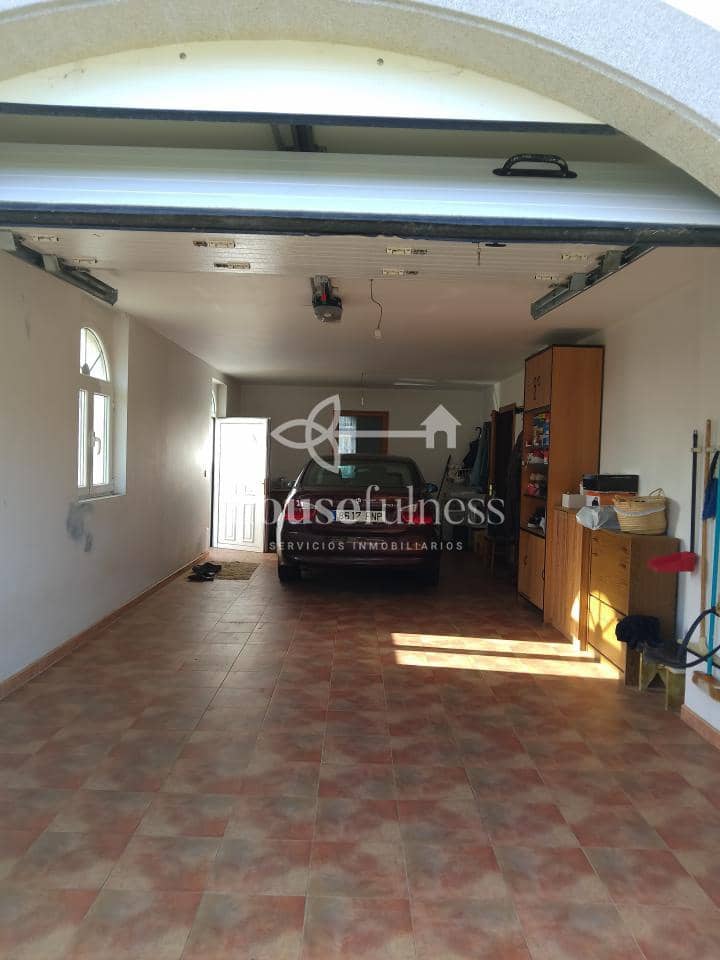 5 slaapkamer Finca/Landhuis te koop in Naron met garage - € 499.000 (Ref: 9570420)