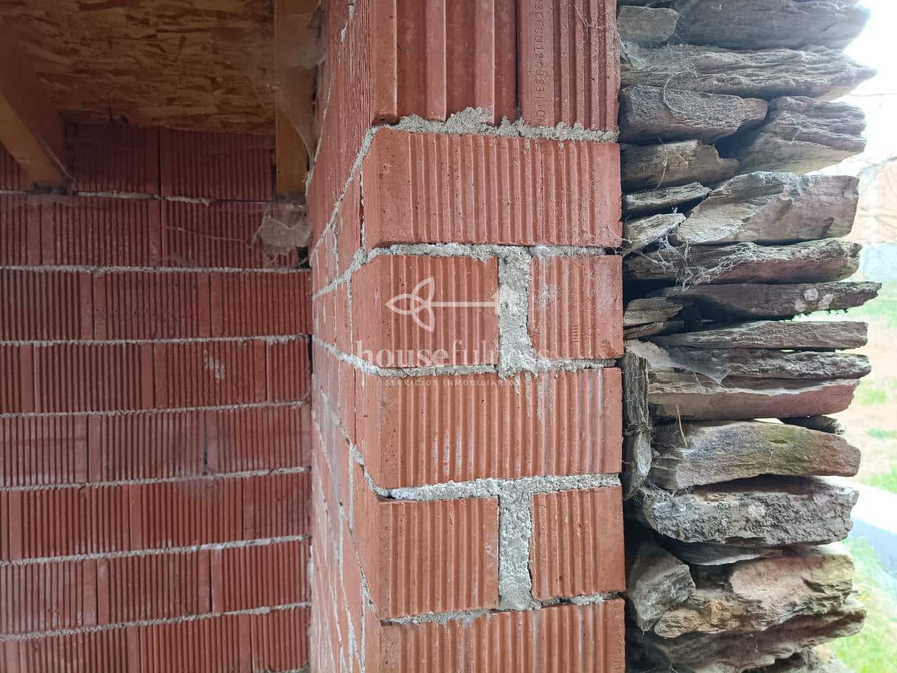 Finca/Landhuis te koop in Lugo stad - € 70.000 (Ref: 9570422)