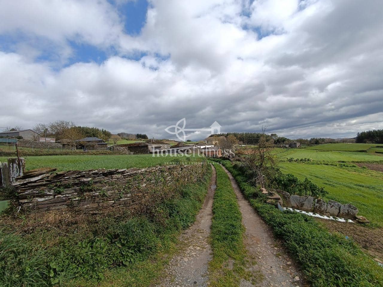 Finca/Landhuis te koop in Lugo stad - € 70.000 (Ref: 9570422)