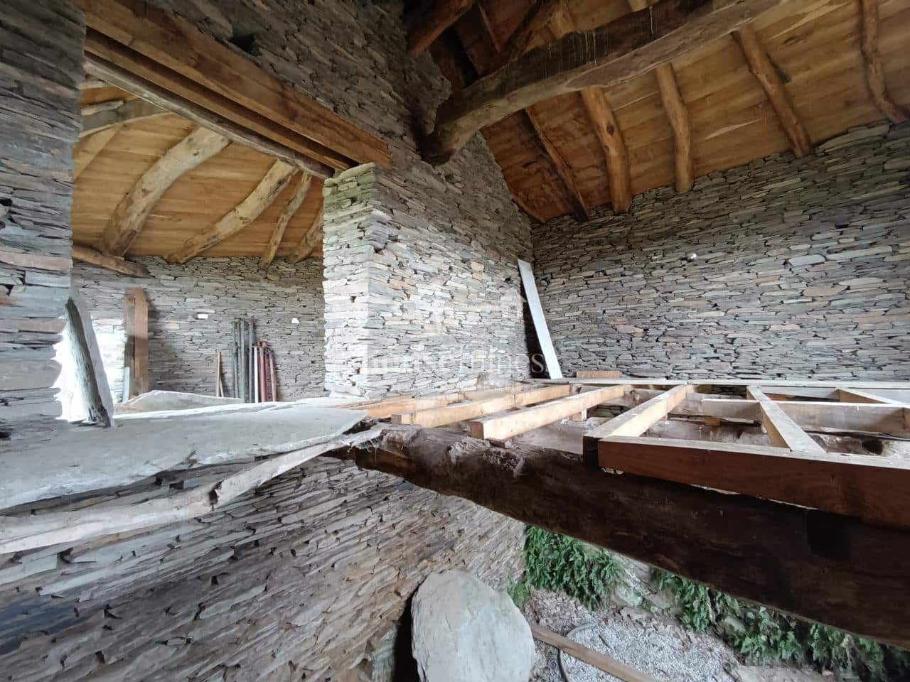 Finca/Landhuis te koop in Lugo stad - € 70.000 (Ref: 9570422)