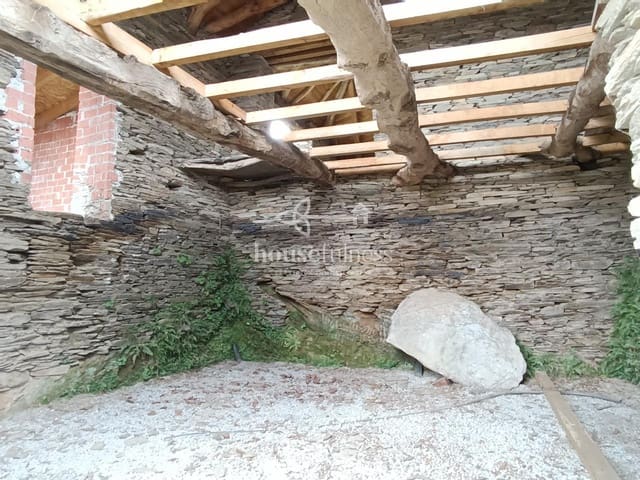 Finca/Landehus til salg i Lugo by - € 70.000 (Ref: 9570422)