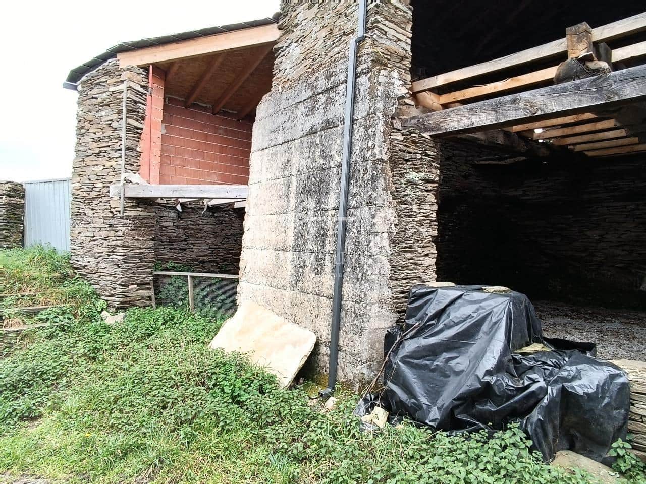 Finca/Landhuis te koop in Lugo stad - € 70.000 (Ref: 9570422)