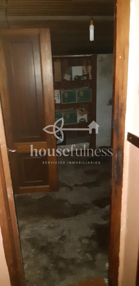 3 slaapkamer Finca/Landhuis te koop in Ortigueira met garage - € 99.000 (Ref: 9570424)