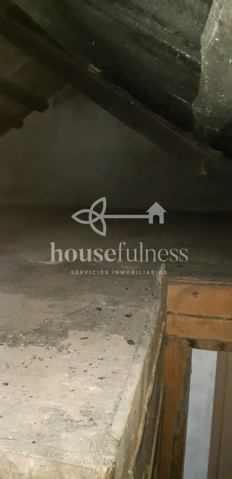 3 slaapkamer Finca/Landhuis te koop in Ortigueira met garage - € 99.000 (Ref: 9570424)