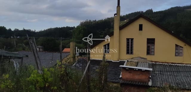 3 slaapkamer Finca/Landhuis te koop in Ortigueira met garage - € 99.000 (Ref: 9570424)