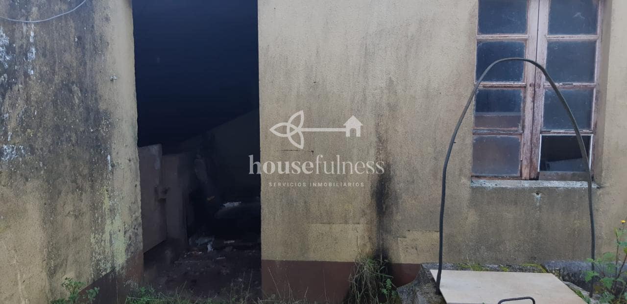 3 slaapkamer Finca/Landhuis te koop in Ortigueira met garage - € 99.000 (Ref: 9570424)