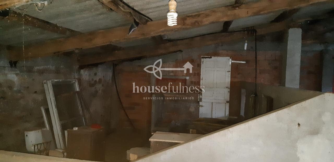 3 slaapkamer Finca/Landhuis te koop in Ortigueira met garage - € 99.000 (Ref: 9570424)