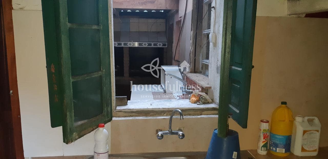 3 slaapkamer Finca/Landhuis te koop in Ortigueira met garage - € 99.000 (Ref: 9570424)