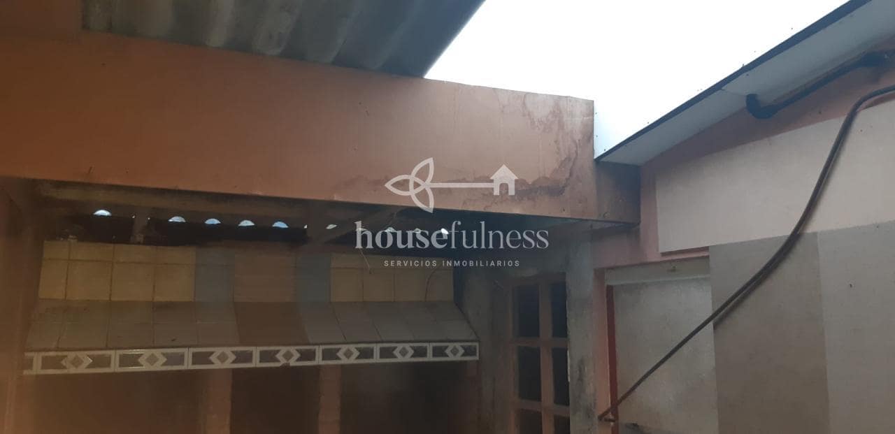 3 slaapkamer Finca/Landhuis te koop in Ortigueira met garage - € 99.000 (Ref: 9570424)