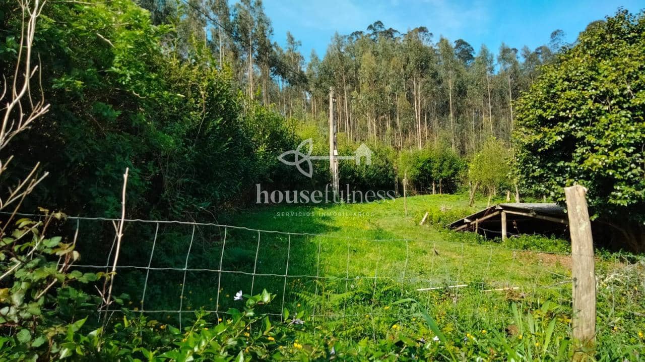 3 slaapkamer Finca/Landhuis te koop in Ortigueira met garage - € 99.000 (Ref: 9570424)