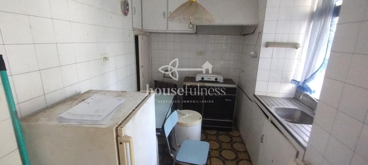 4 makuuhuone Omakotitalo myytävänä paikassa Ferrol mukana 
autotalli - 190 000 € (Ref: 9570429)