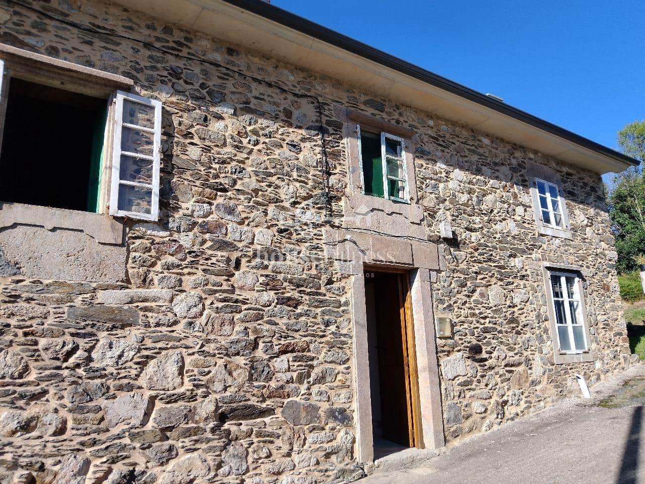 3 sovrum Hus till salu i Somozas - 160 000 € (Ref: 9570430)