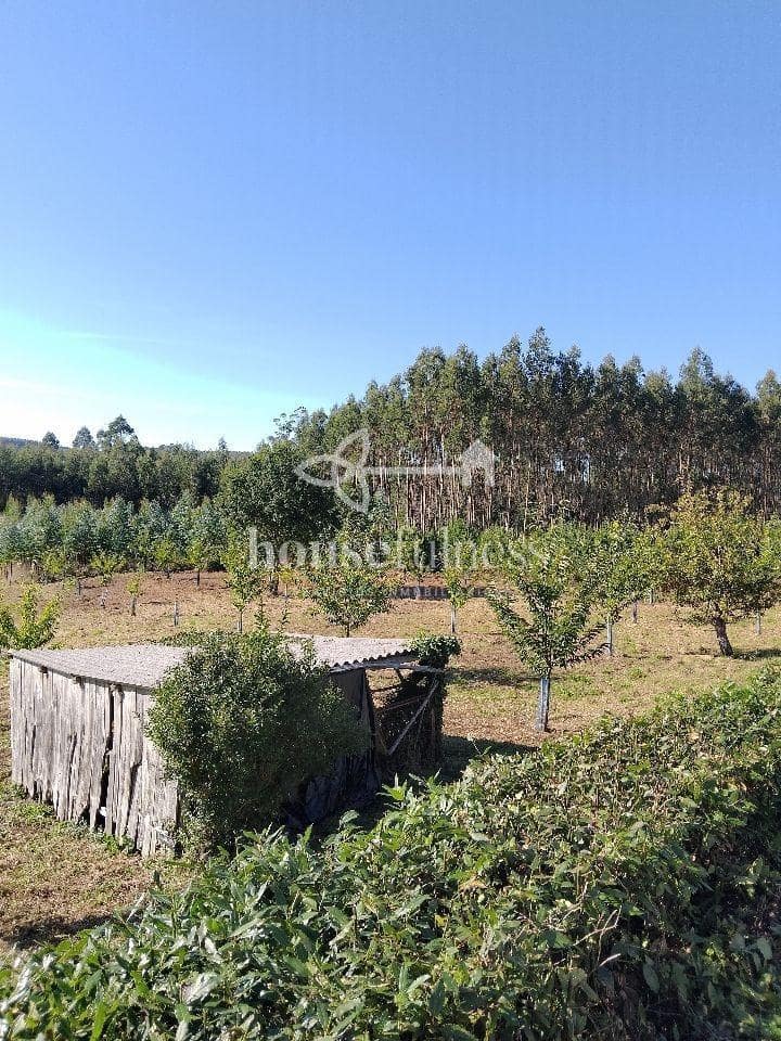 3 sovrum Hus till salu i Somozas - 160 000 € (Ref: 9570430)