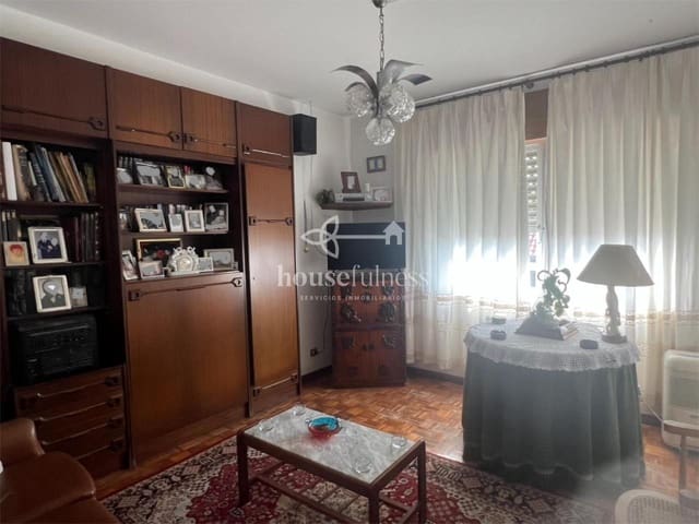 4 makuuhuone Huvila myytävänä paikassa Ares mukana 
autotalli - 320 000 € (Ref: 9574002)