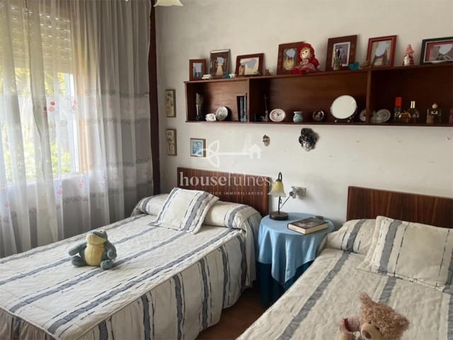 4 makuuhuone Huvila myytävänä paikassa Ares mukana 
autotalli - 320 000 € (Ref: 9574002)