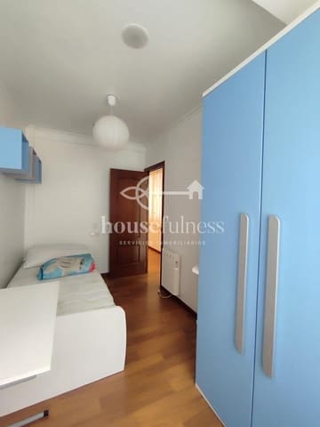 3 bedroom Flat for sale in Ferrol - € 126,400 (Ref: 9599250)