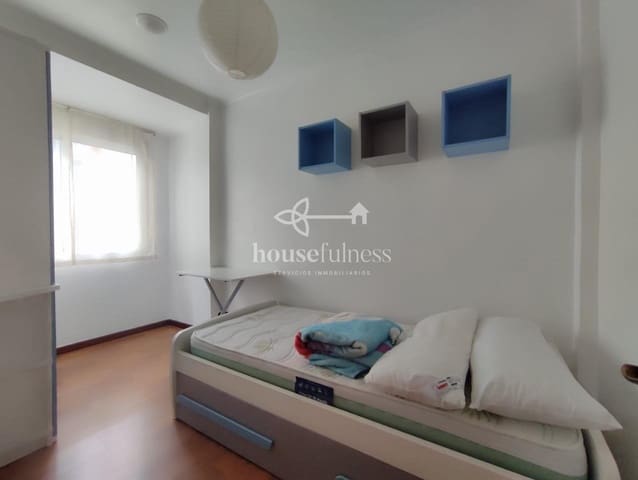 3 bedroom Flat for sale in Ferrol - € 126,400 (Ref: 9599250)