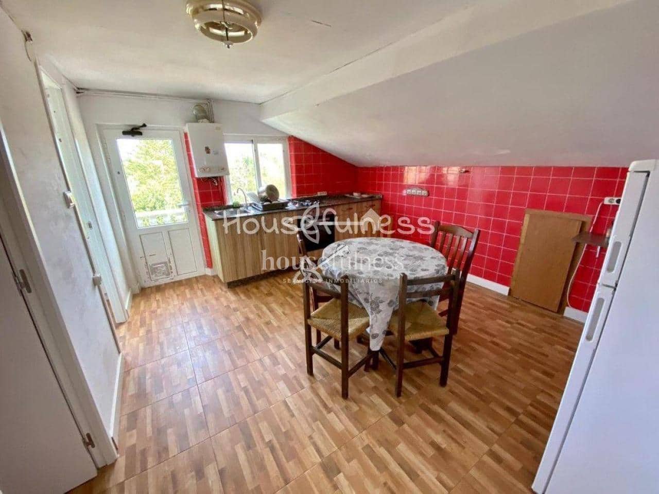 10 bedroom Villa for sale in Valdovino with garage - € 420,000 (Ref: 9604616)