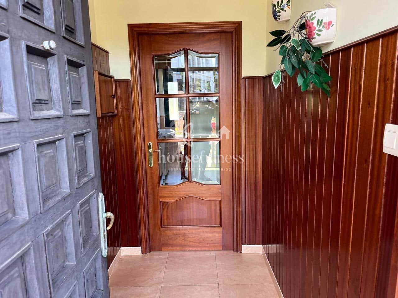 10 bedroom Villa for sale in Valdovino with garage - € 420,000 (Ref: 9604616)