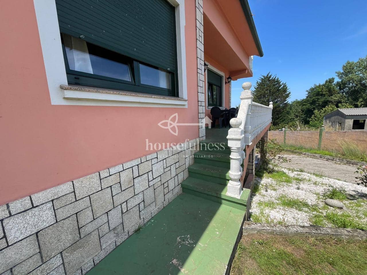 10 bedroom Villa for sale in Valdovino with garage - € 420,000 (Ref: 9604616)