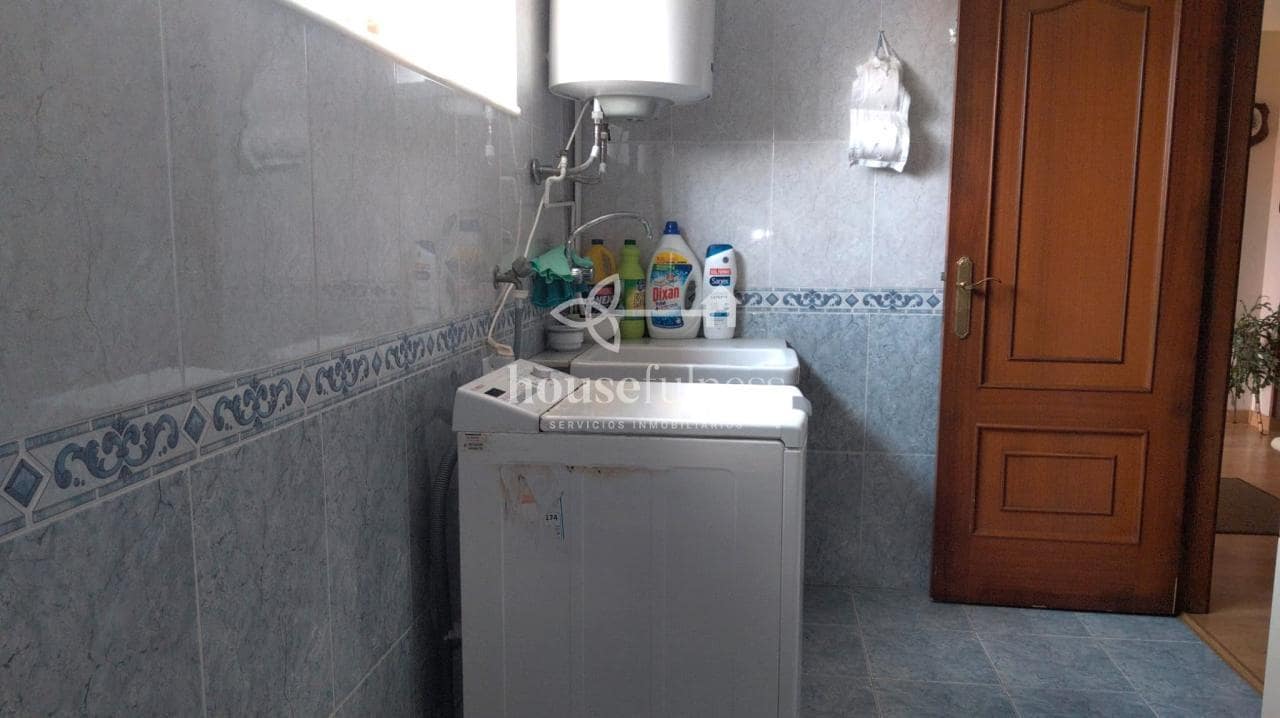 Chalet de 5 habitaciones en Ferrol en venta con garaje - 420.000 € (Ref: 9604617)