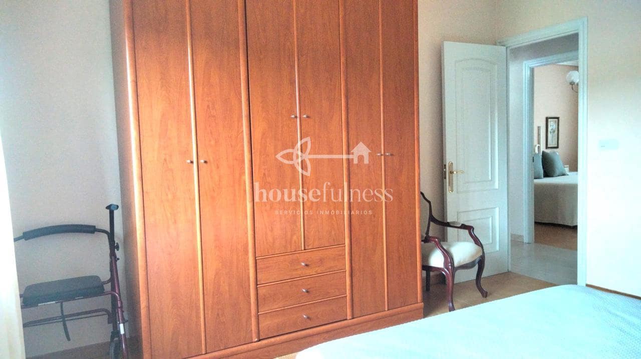 Chalet de 5 habitaciones en Ferrol en venta con garaje - 420.000 € (Ref: 9604617)