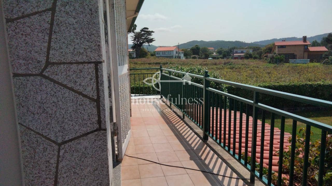 Chalet de 5 habitaciones en Ferrol en venta con garaje - 420.000 € (Ref: 9604617)