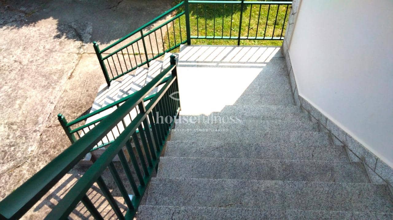 Chalet de 5 habitaciones en Ferrol en venta con garaje - 420.000 € (Ref: 9604617)