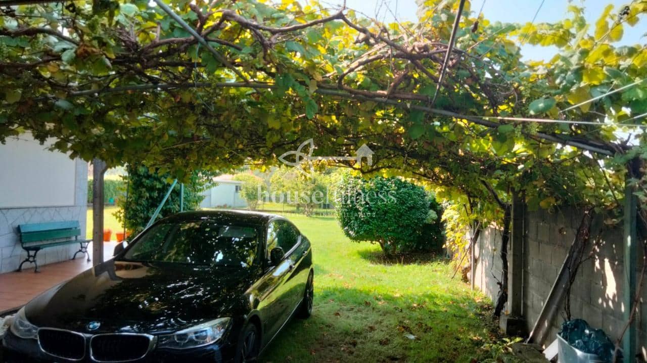 Chalet de 5 habitaciones en Ferrol en venta con garaje - 420.000 € (Ref: 9604617)