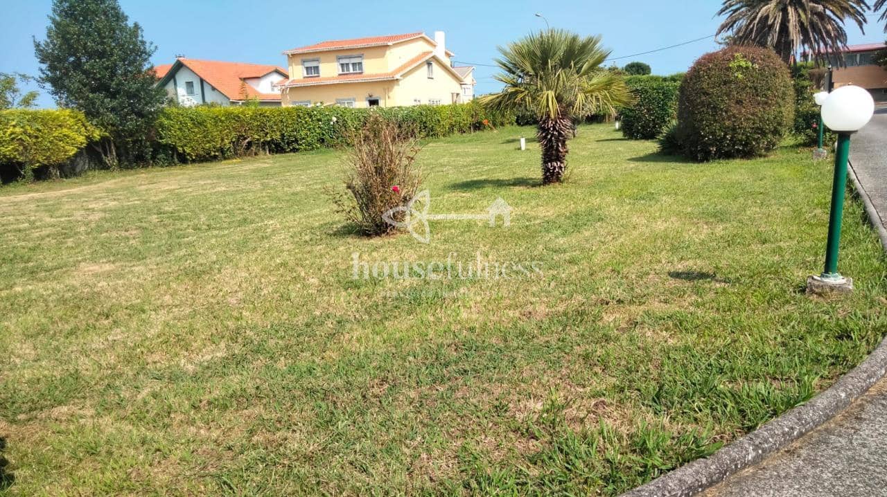 Chalet de 5 habitaciones en Ferrol en venta con garaje - 420.000 € (Ref: 9604617)