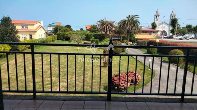 5 sypialnia Willa na sprzedaż w Ferrol z garażem - 420 000 € (Ref: 9604617)