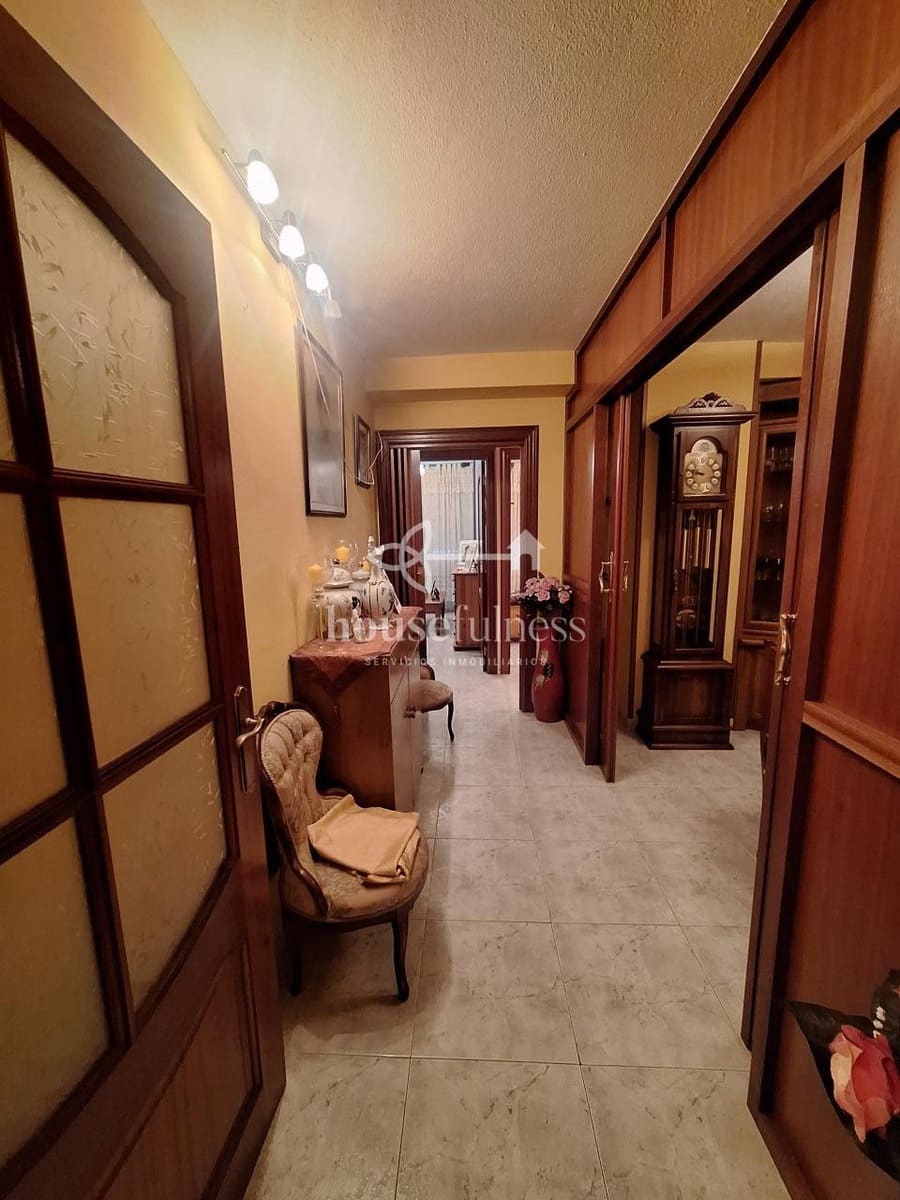 4 camera da letto Appartamento in vendita in Ferrol - 120.000 € (Rif: 9614779)