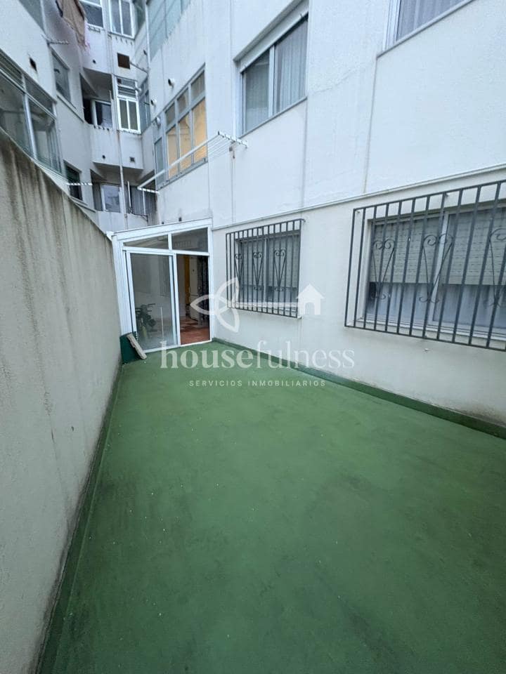 Piso de 3 habitaciones en Ferrol en venta - 130.000 € (Ref: 9614780)