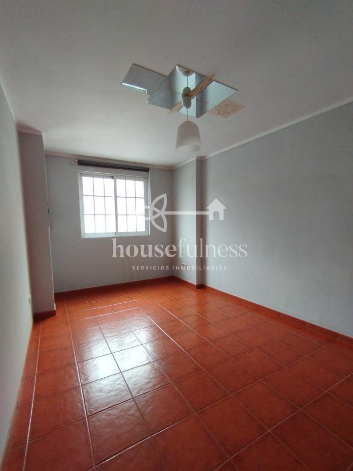 4 sovrum Lägenhet till salu i Ares - 189 000 € (Ref: 9647811)