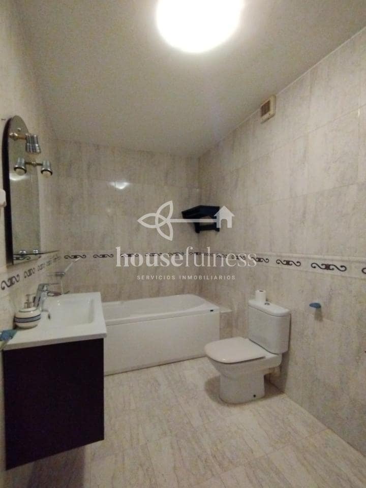 4 sovrum Lägenhet till salu i Ares - 189 000 € (Ref: 9647811)