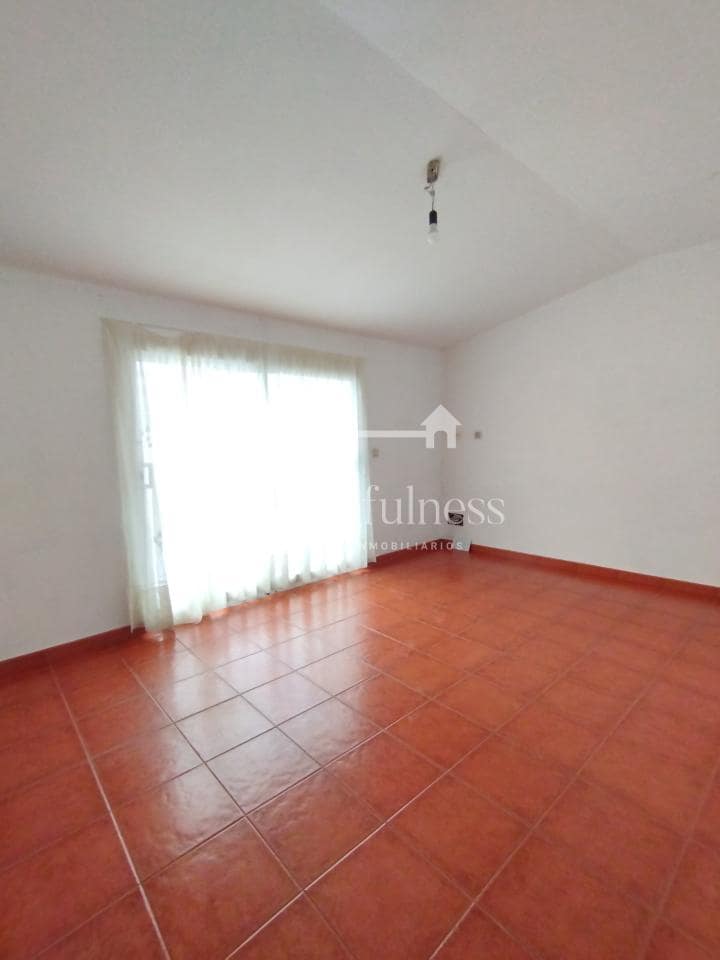 4 sovrum Lägenhet till salu i Ares - 189 000 € (Ref: 9647811)