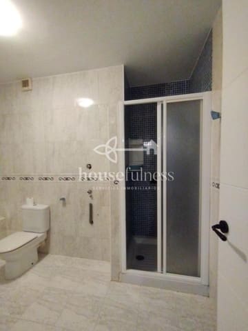 4 sovrum Lägenhet till salu i Ares - 189 000 € (Ref: 9647811)