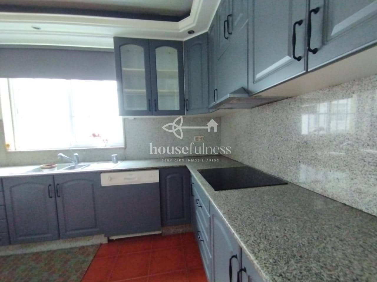 4 sovrum Lägenhet till salu i Ares - 189 000 € (Ref: 9647811)